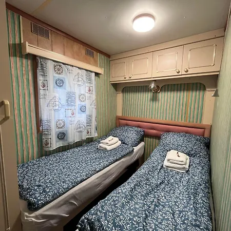 Mobil House Apartament Szigetbecse